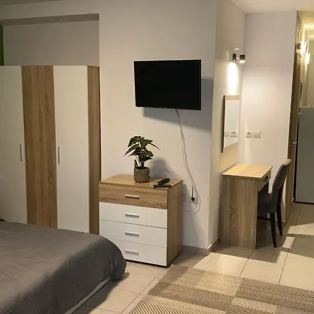 Apartment Ifigeleni *